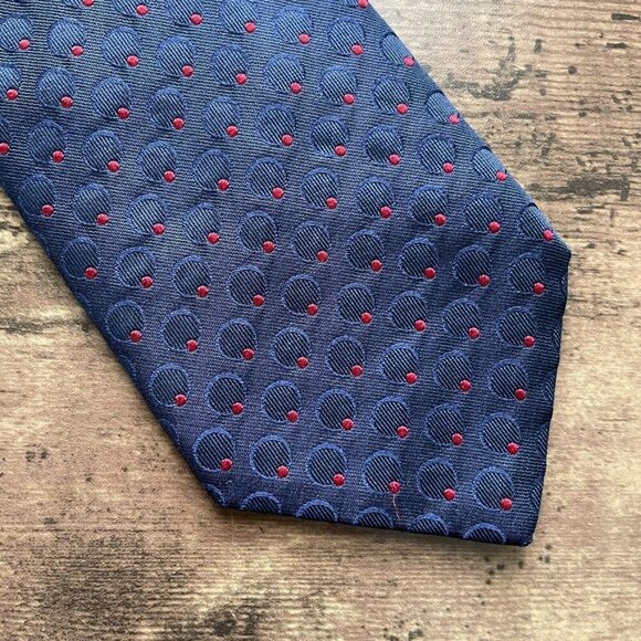 Take Six Mens Silk Tie Navy Blue Red Dot Jacquard Necktie Gold Chain Keeper Loop - Picture 4 of 10